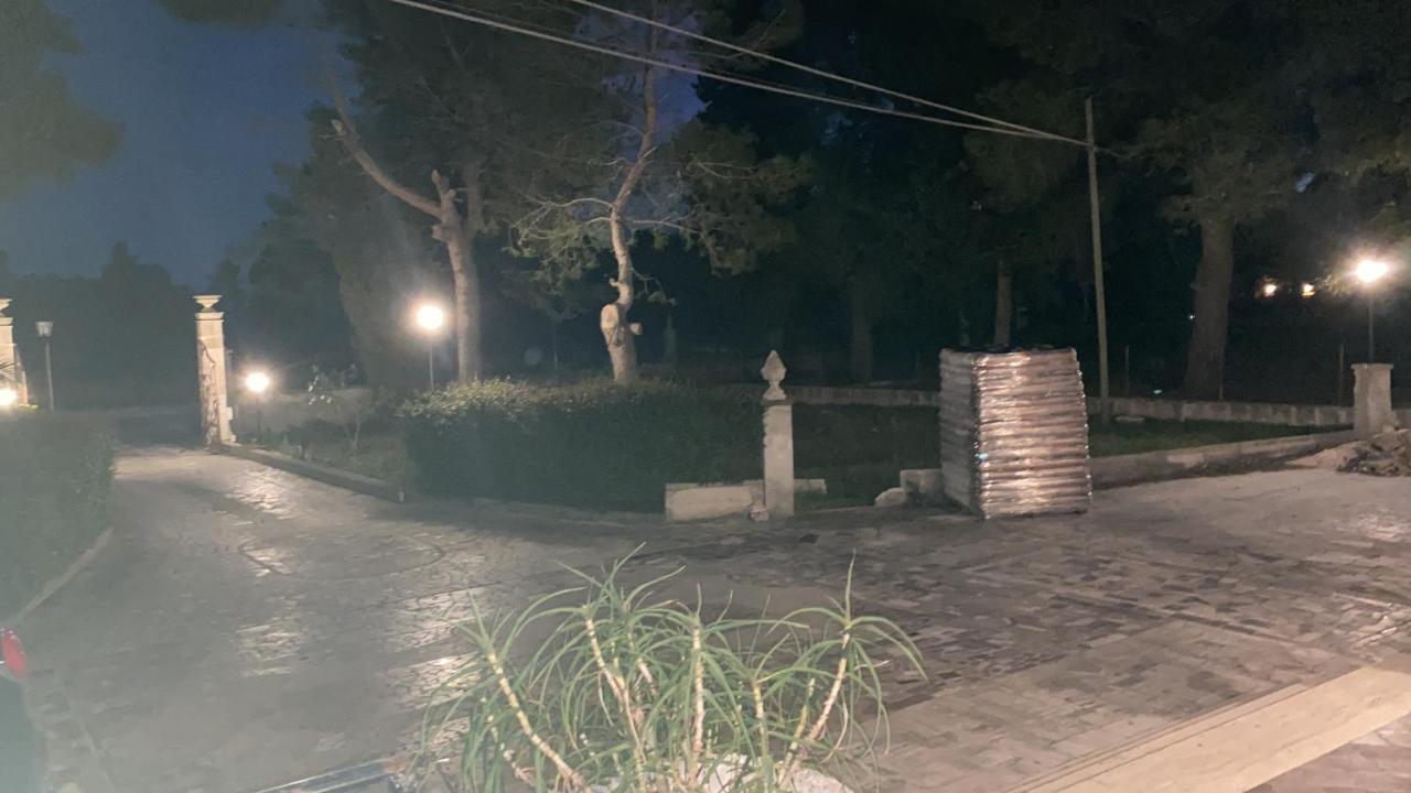 Villa L'Ottagono Con Cucina Parcheggio Privato Telecamerizzato E Wifi Gioia Del Colle Dış mekan fotoğraf
