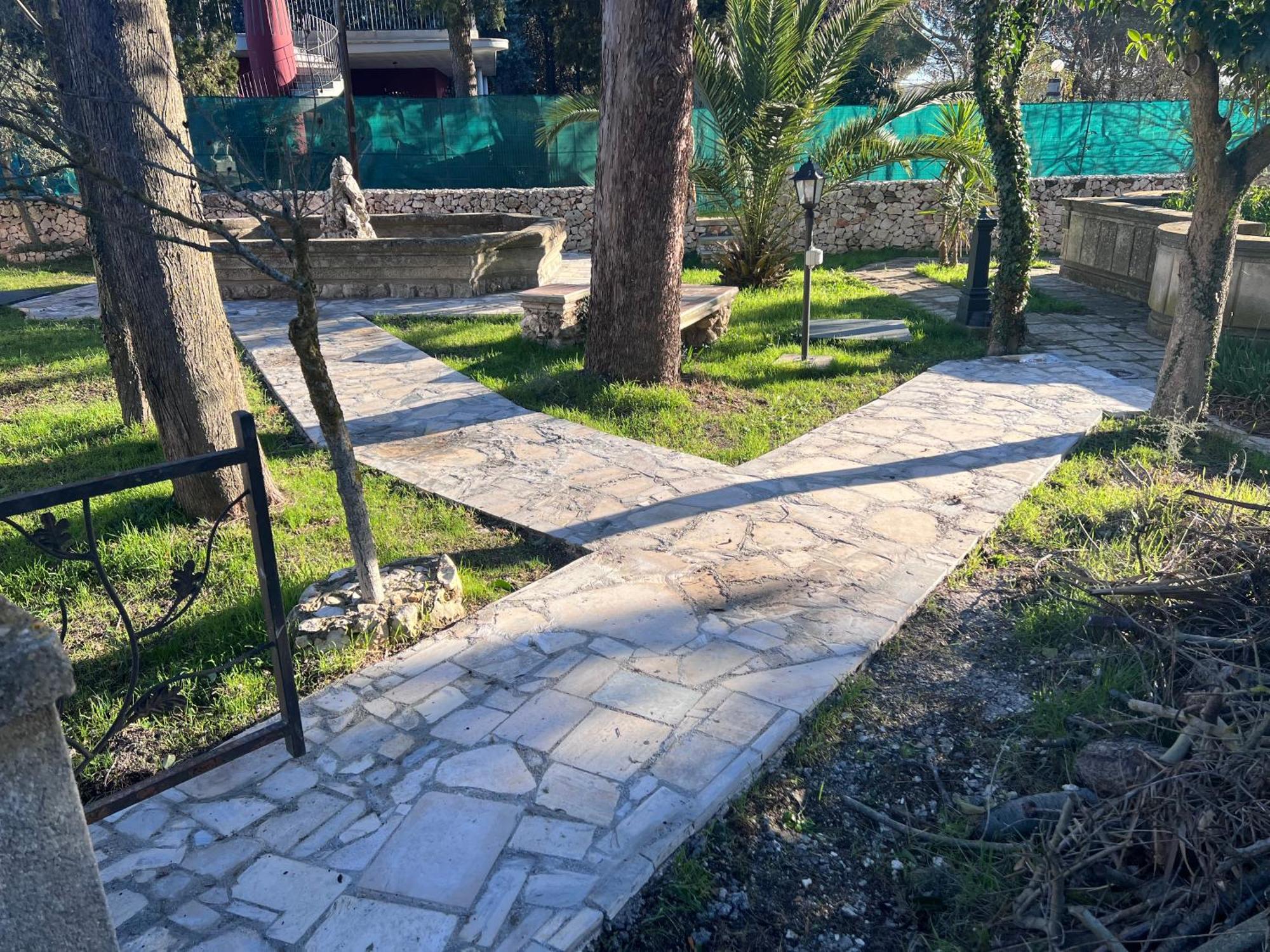 Villa L'Ottagono Con Cucina Parcheggio Privato Telecamerizzato E Wifi Gioia Del Colle Dış mekan fotoğraf