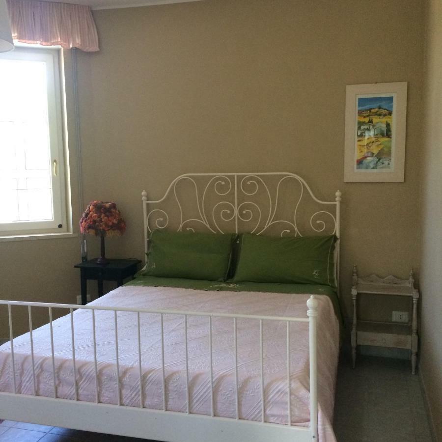 Villa L'Ottagono Con Cucina Parcheggio Privato Telecamerizzato E Wifi Gioia Del Colle Dış mekan fotoğraf